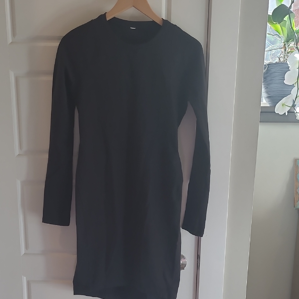 lululemon athletica Black Midi Dress